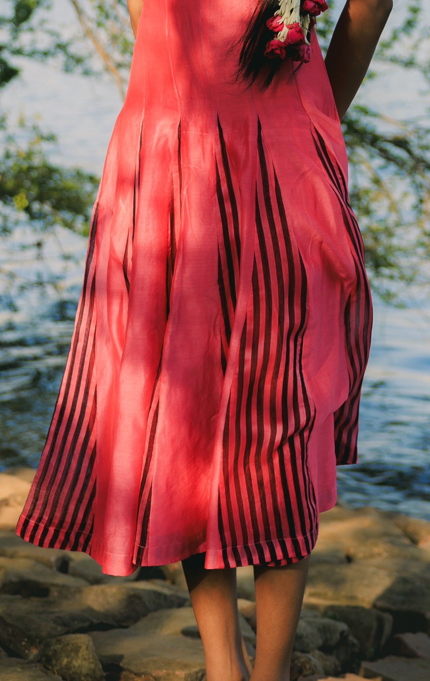 Gulaab Midi Dress view 4