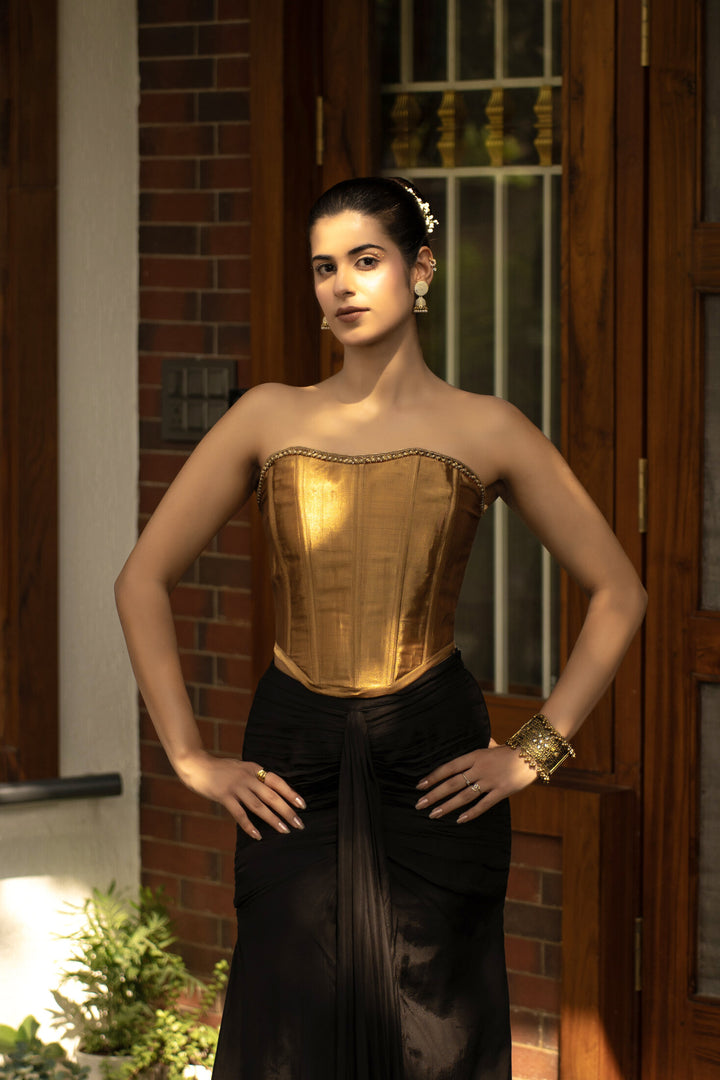 Sunehri Chanderi Corset Set | View 01