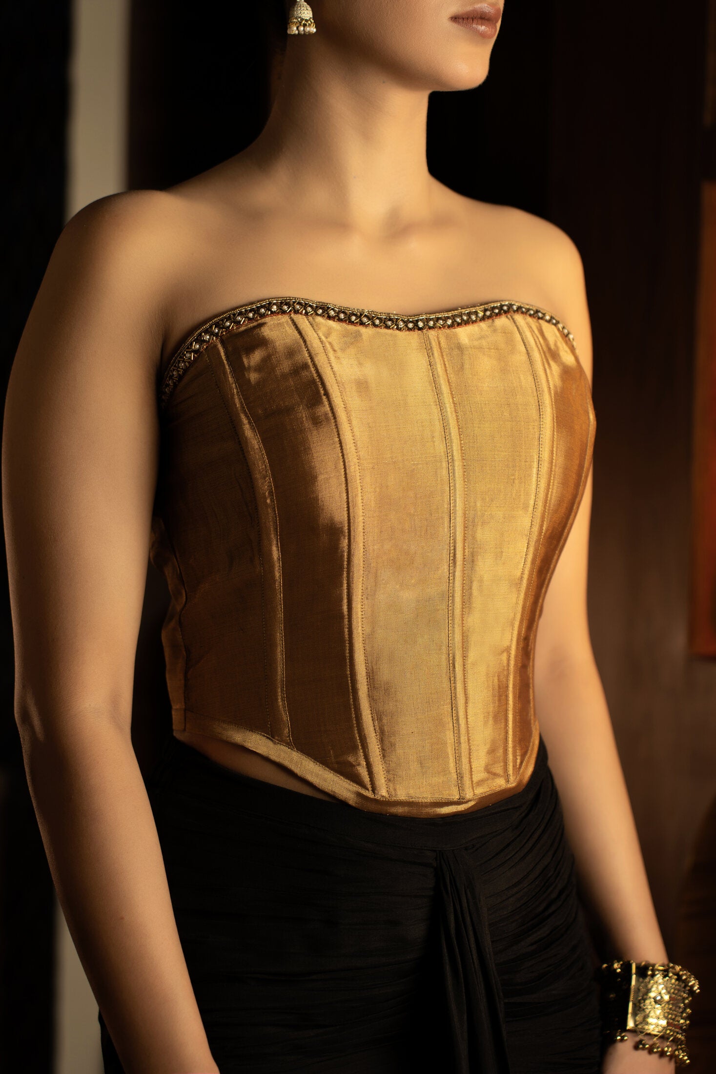 Sunehri Chanderi Corset Set | View 04