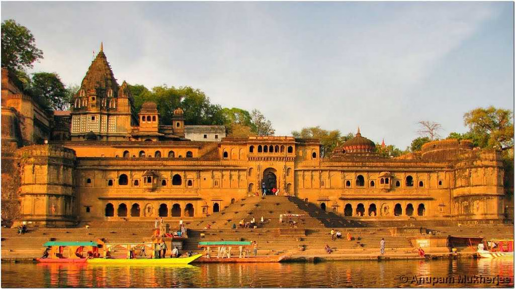 Maheshwar city view